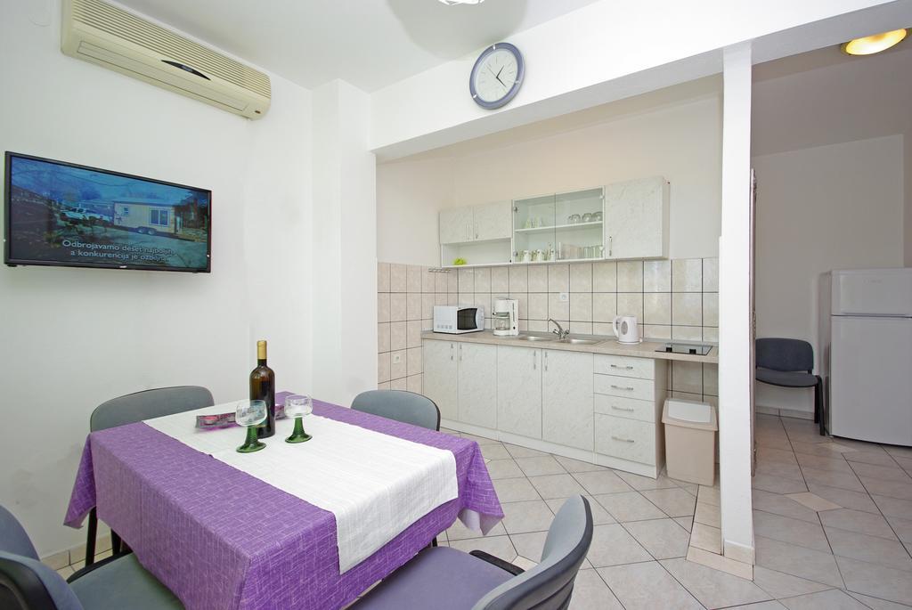 Apartments Senka Makarska Exterior photo