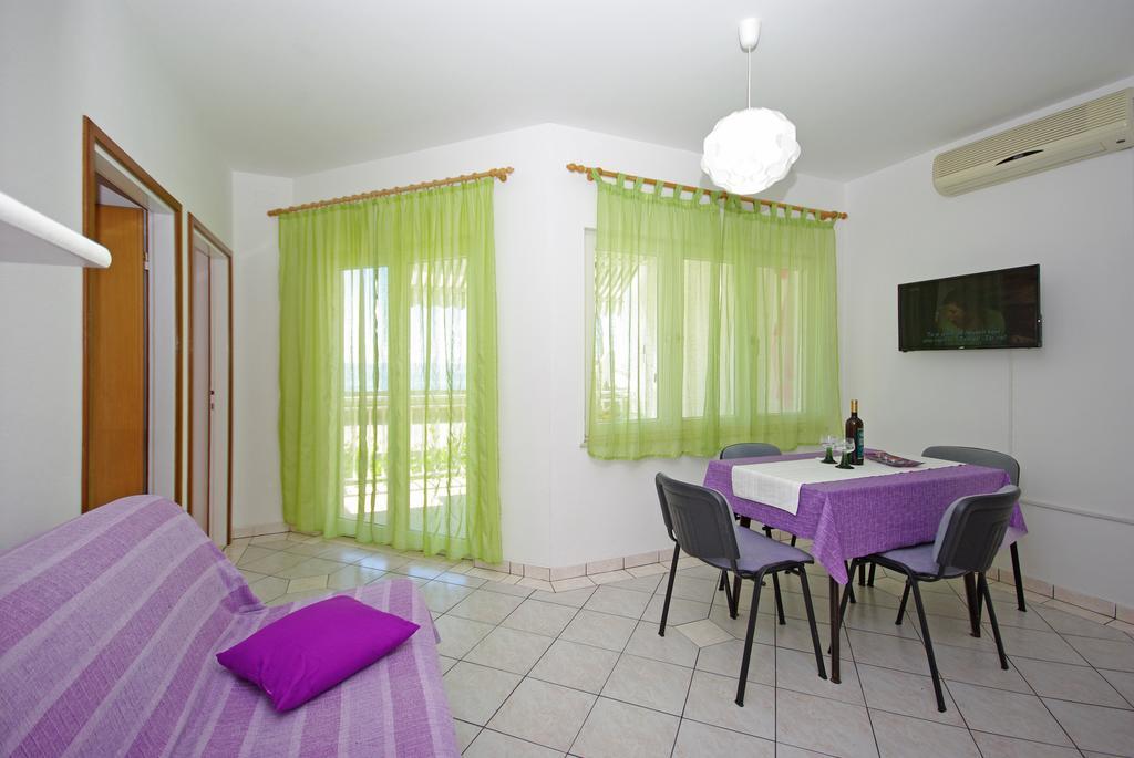 Apartments Senka Makarska Exterior photo